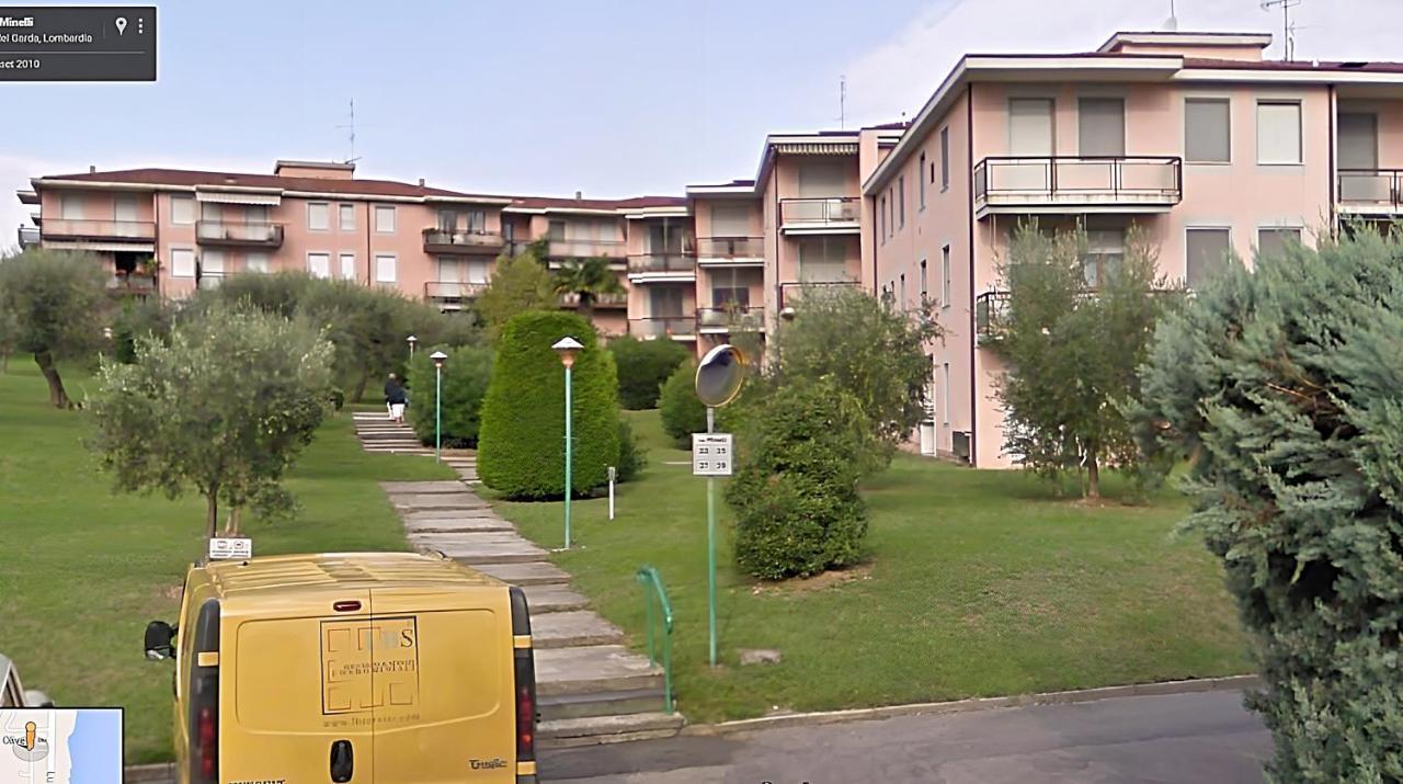 Natural Chic - Close To City Center And Beach - Parking Desenzano del Garda Bagian luar foto